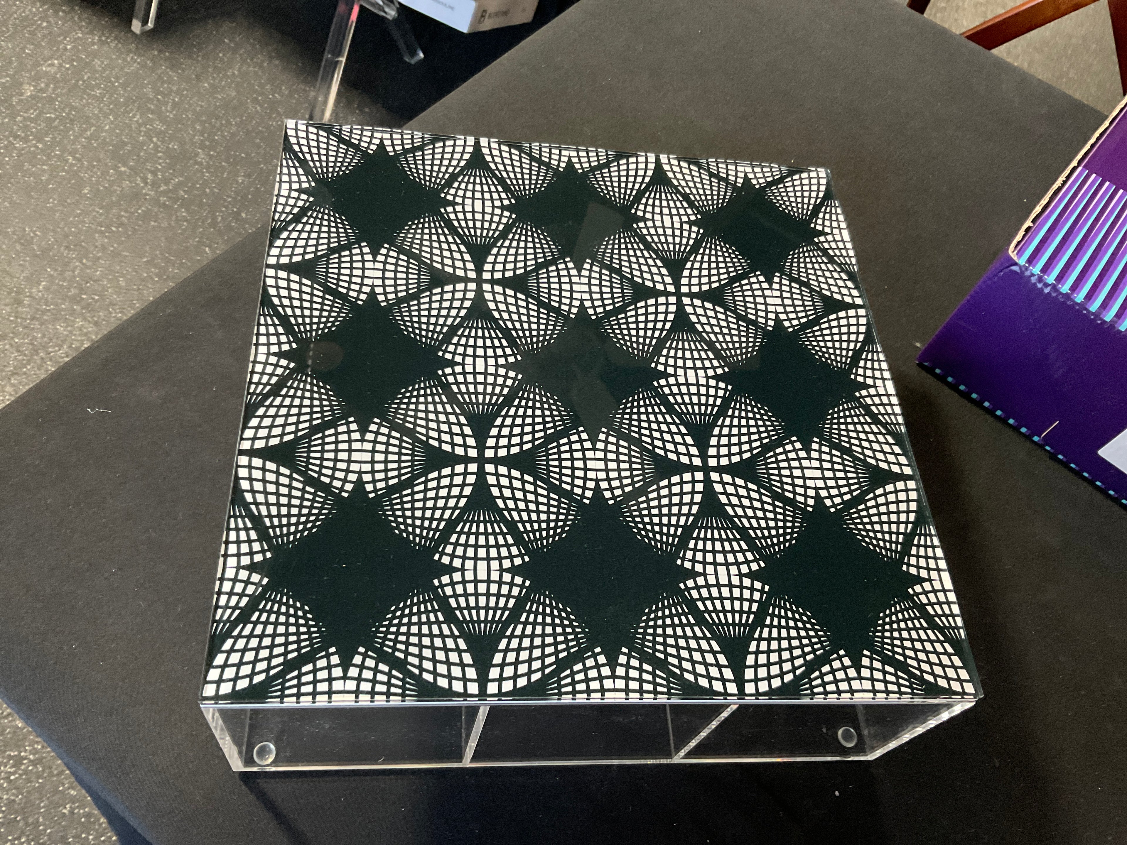 Tea Box-BW Pattern