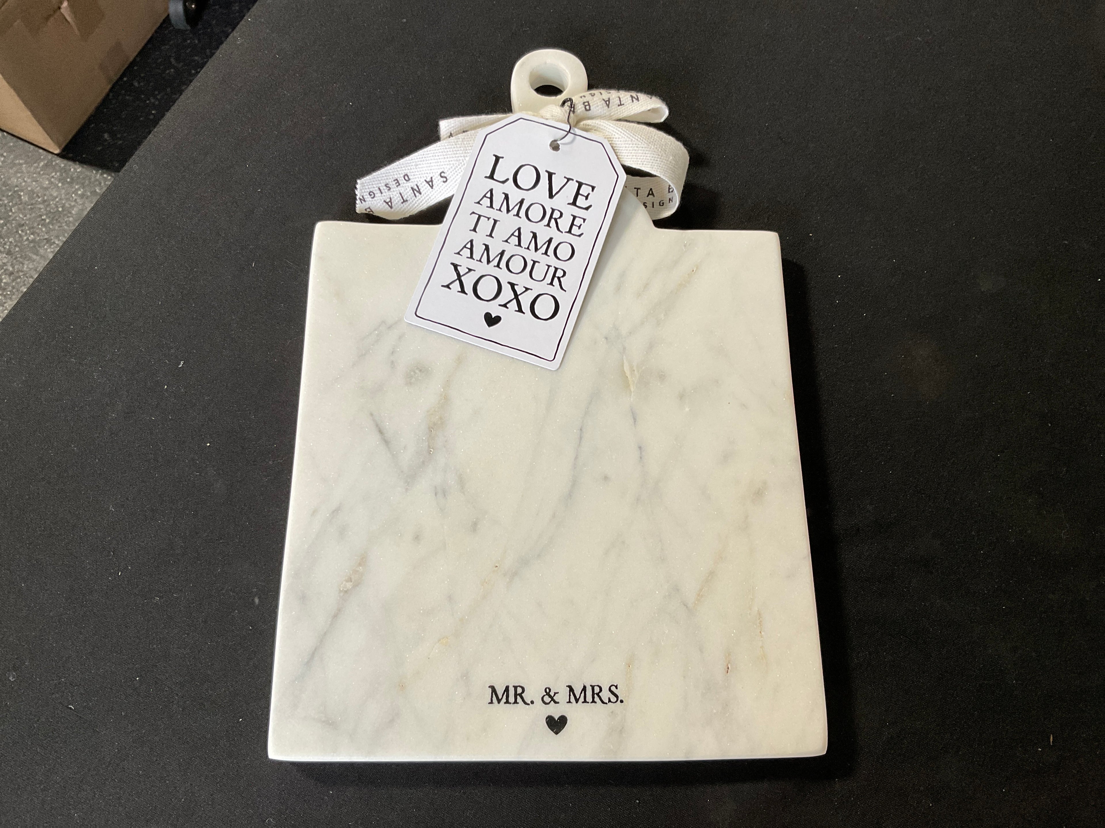 Mr and Mrs Marble Board with Handle