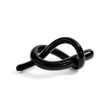 OBSIDIAN GLASS KNOT