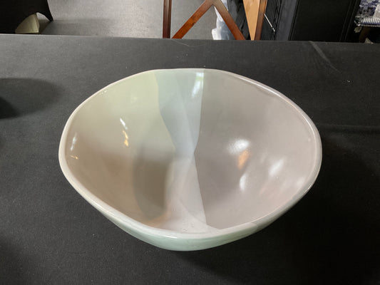 9” Round Bowl-Grey and White
