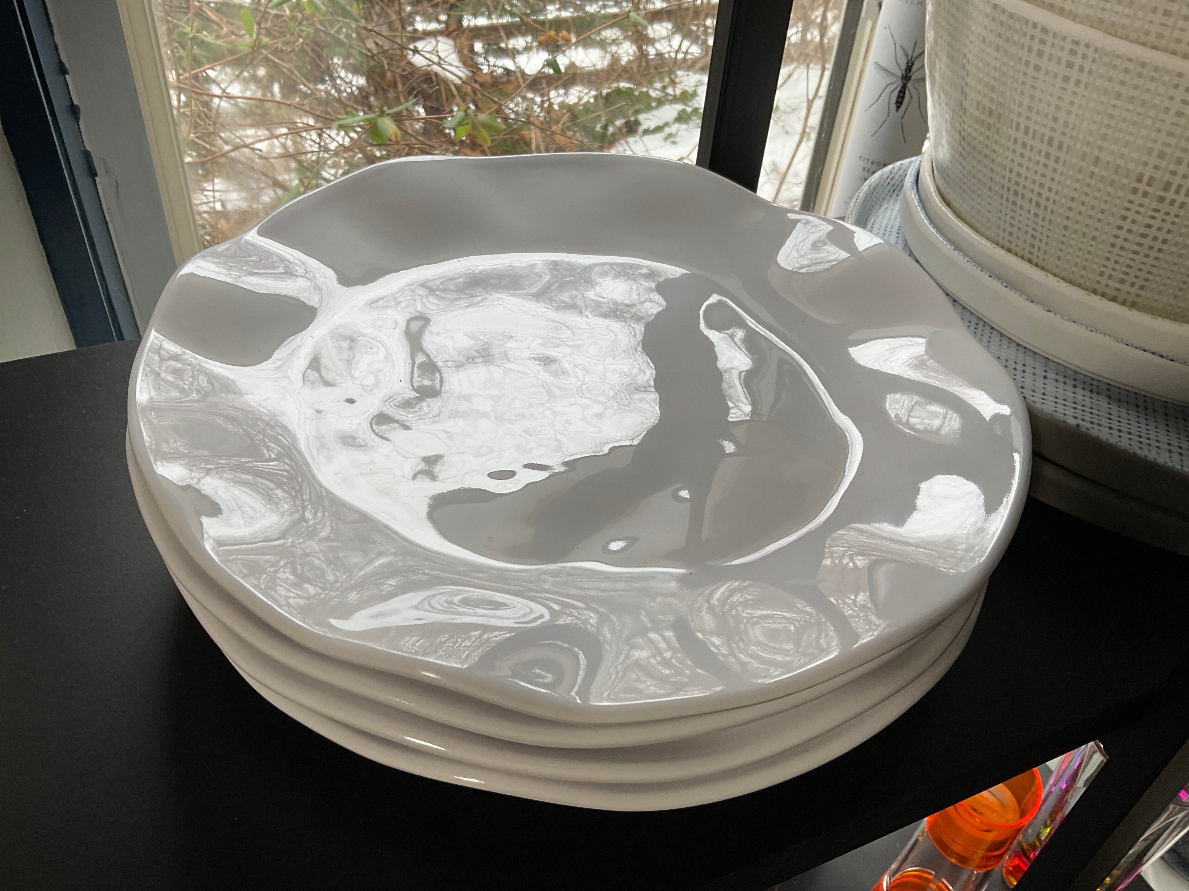 Ruffle Dinner Plates – DeCorr & More