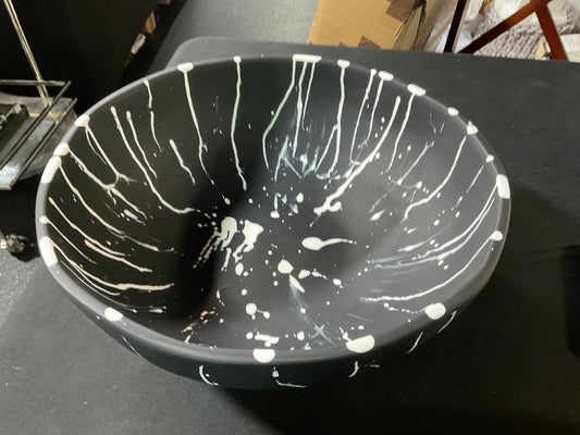 Wave Bowl Large Black/White Split