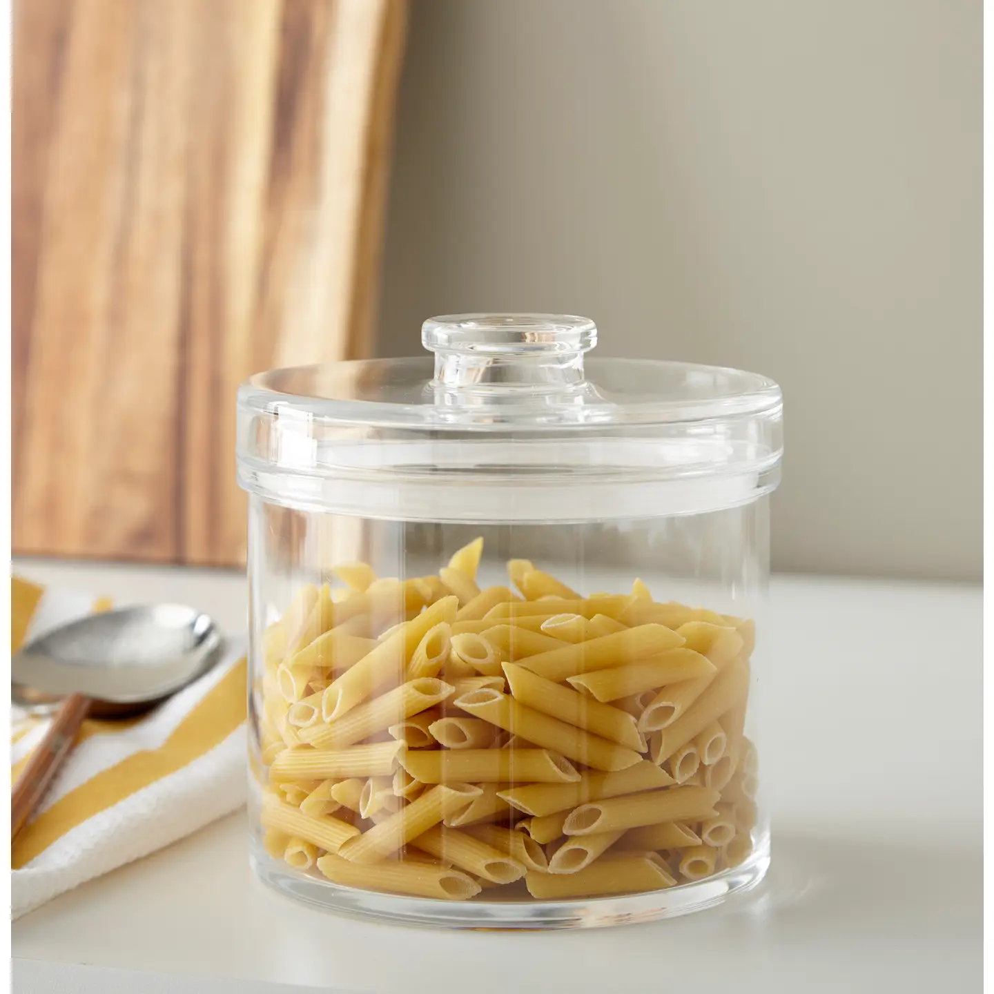 Round Canisters with Lids