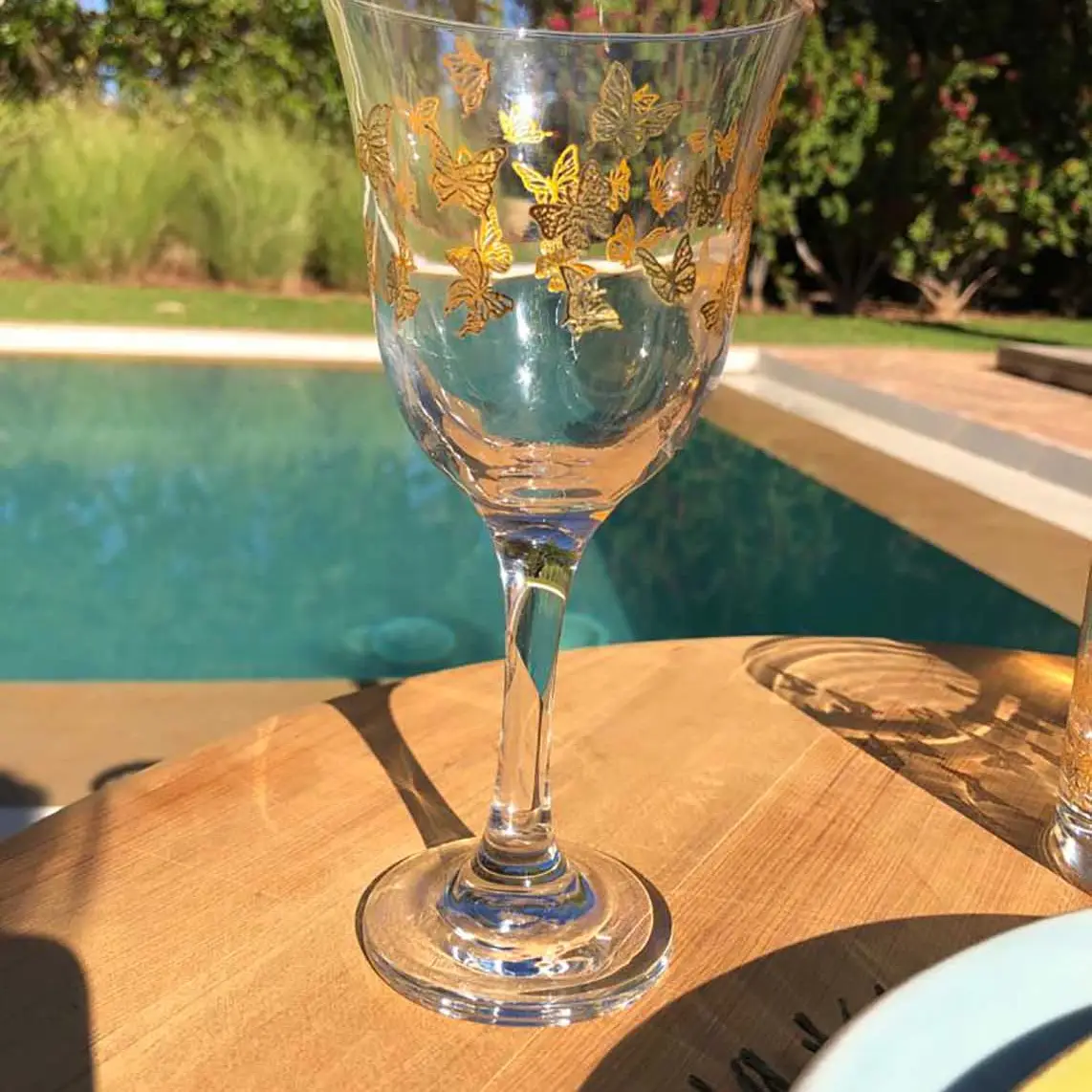 Set of 6 Wine Glasses Gold Little Butterflies
