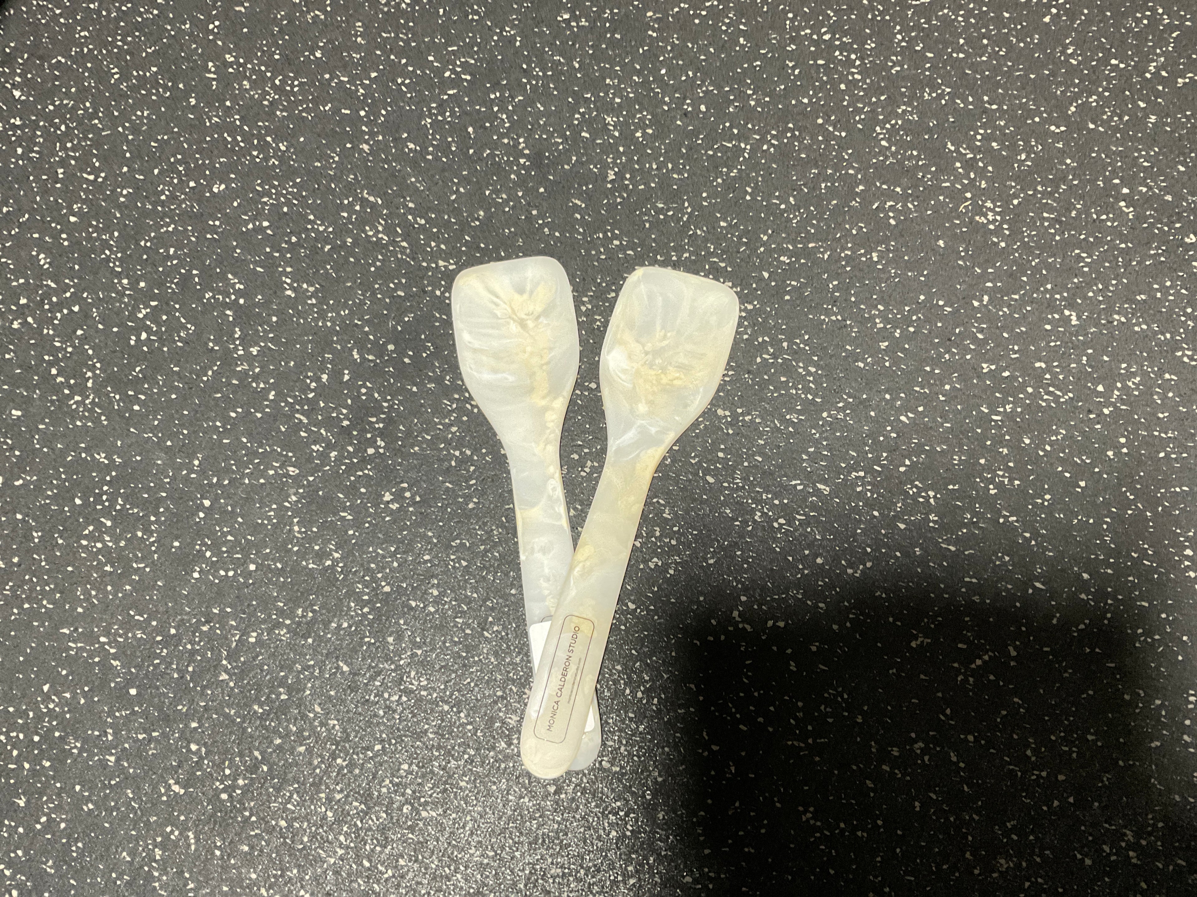 Crème Resin Wands