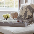 Chiffon Medium Lacquer Tray 16x14