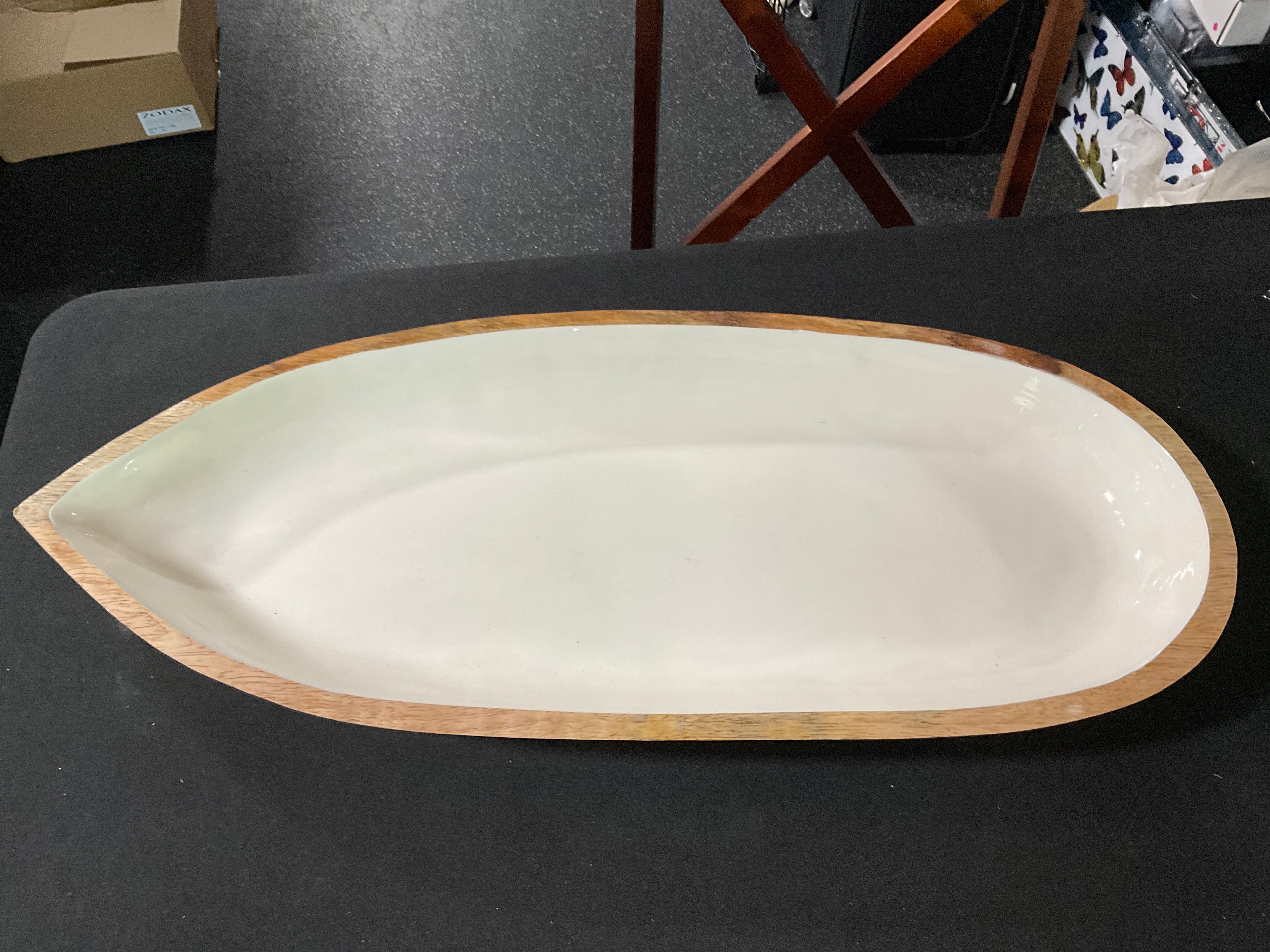 Madras Oval Oversized Dish