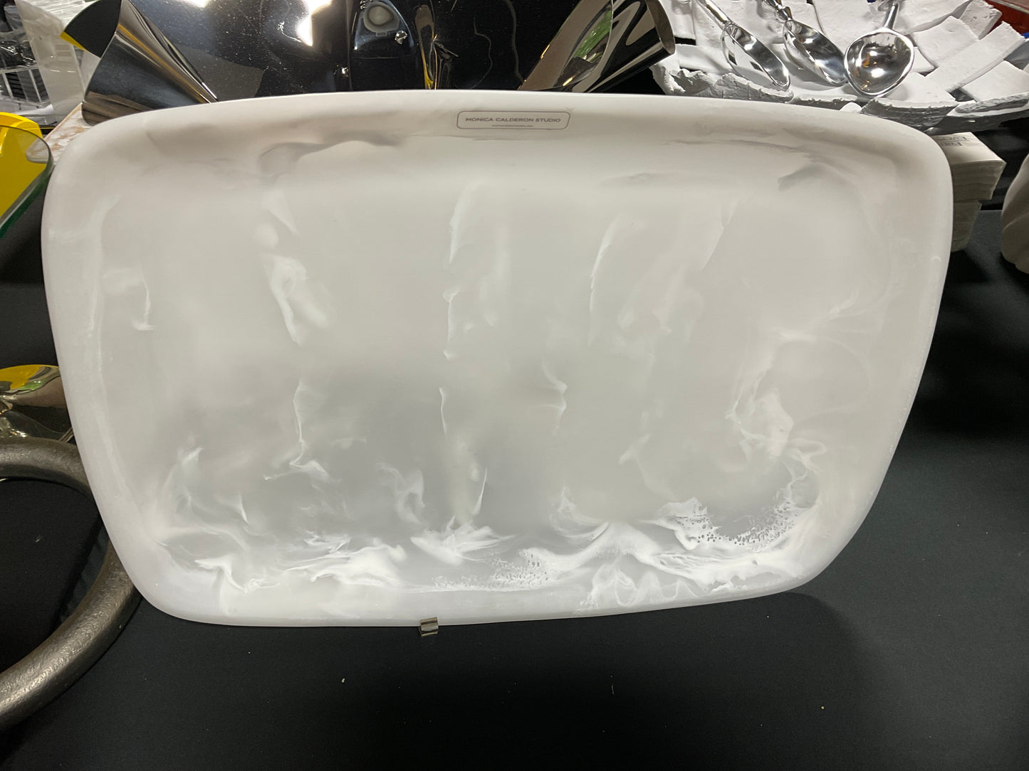 21” Large Resin Tray Alabaster