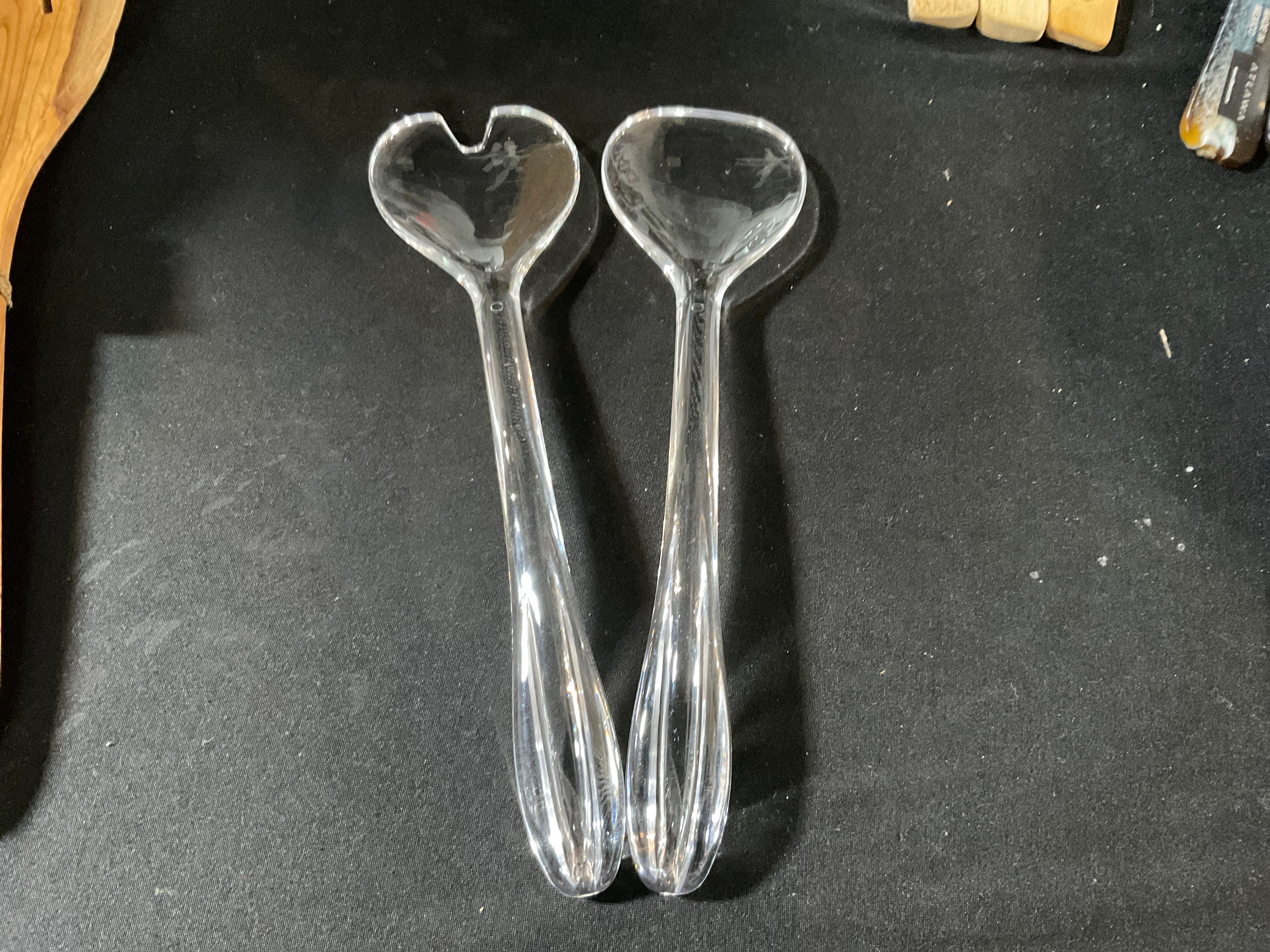 Short Acrylic Servers