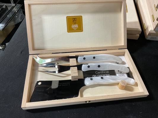 BERLINGOT SPECIAL CHEESE WHITE HANDLE