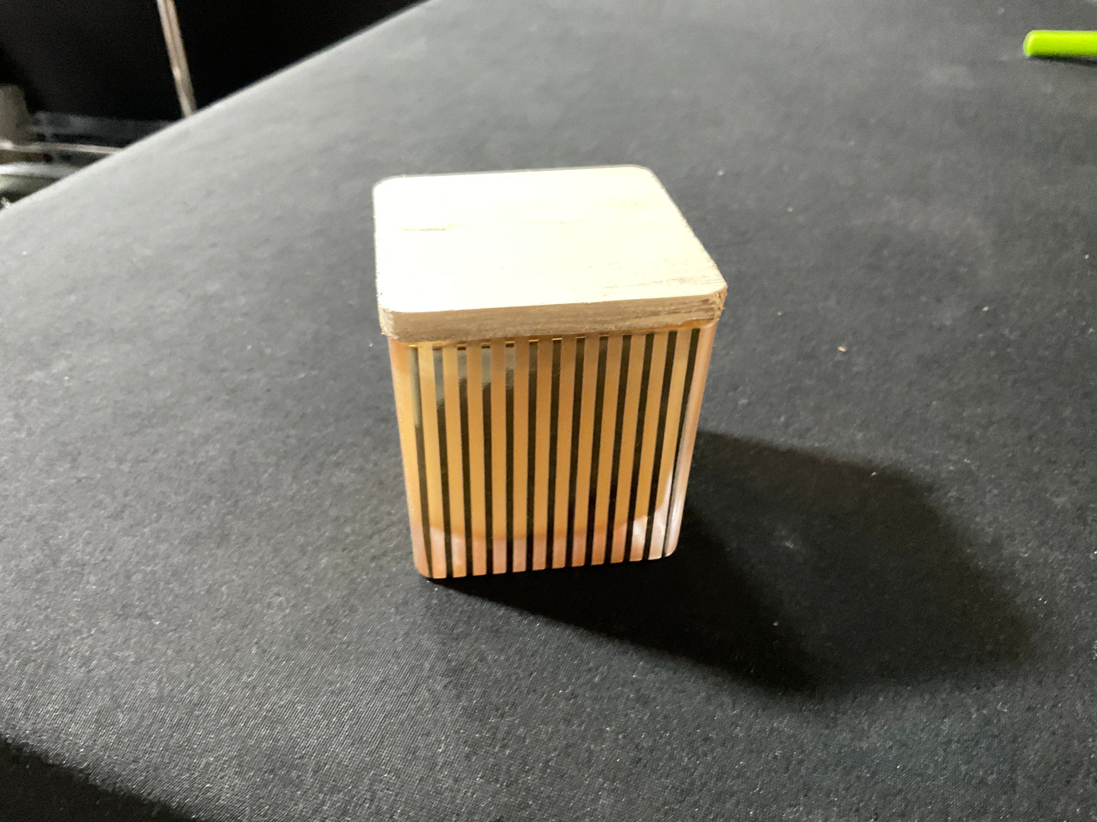 Gold cutie stripes